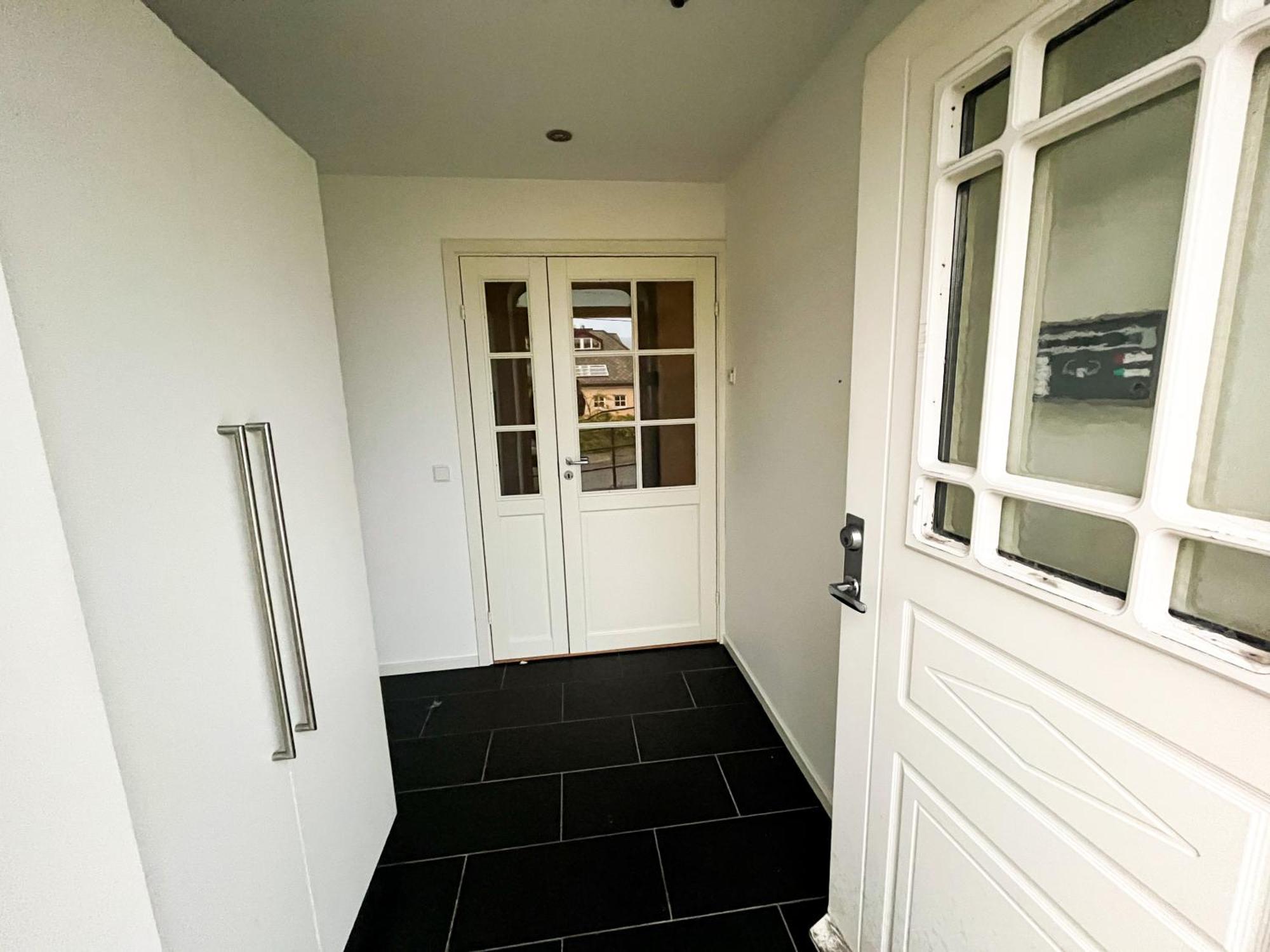 Two-Bedroom City Apartment With Fire Place, Free Parking And Fjordview Terrace - Calm And Central Ålesund Exterior foto
